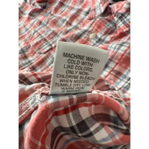 Croft & Barrow Size L Quick Dry Plaid Casual Button Shirt Red Gray Short Sleeve - Picture 8 of 9